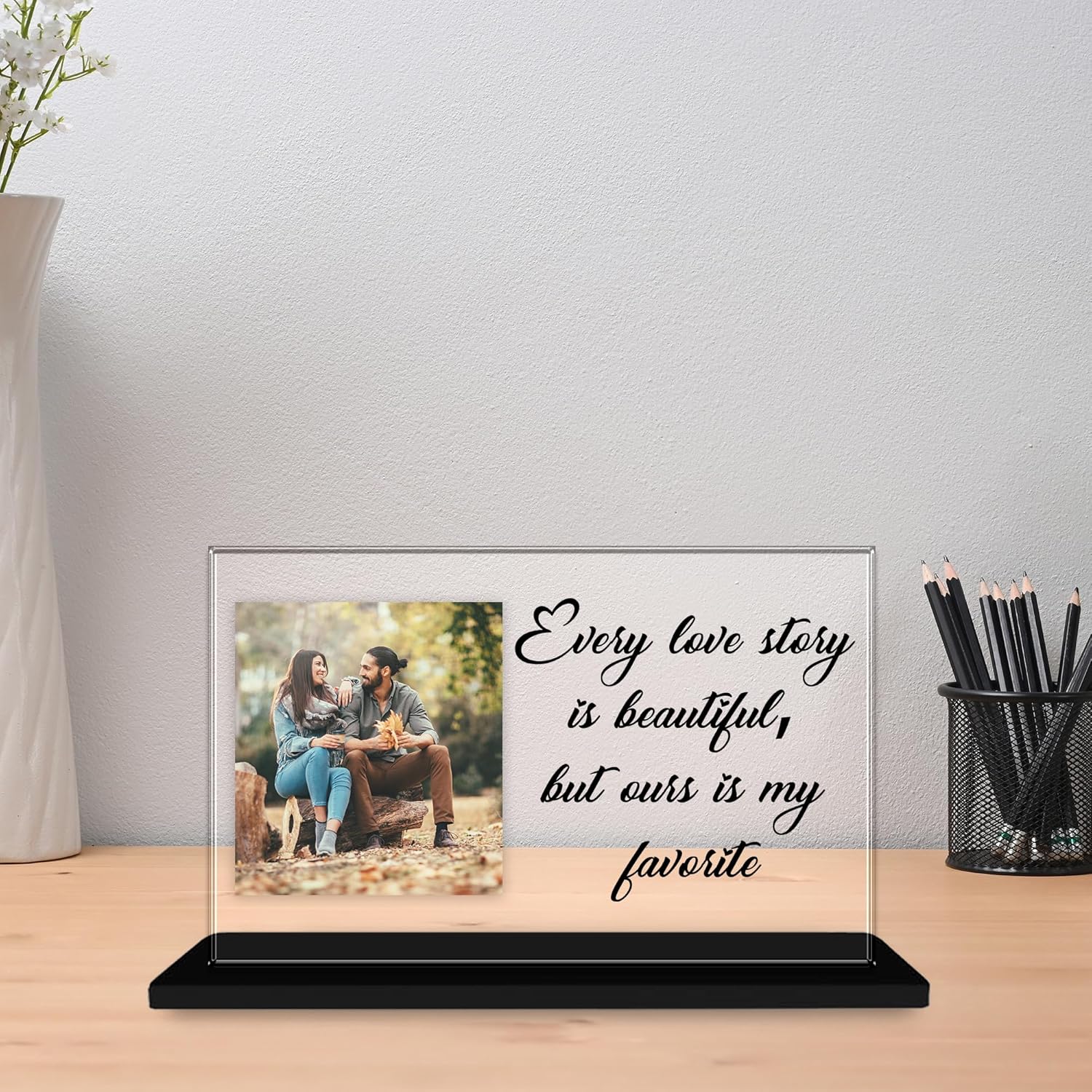ACRYLIC FRAME 